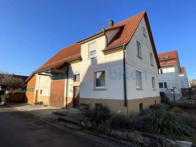 Bauernhaus zum Kauf 429.000 € 5 Zimmer 128,9 m² 462 m² Grundstück Neuhausen Metzingen / Neuhausen an der Erms 72555