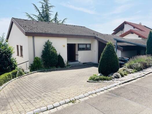 Einfamilienhaus zum Kauf 665.000 € 5 Zimmer 158 m² 854 m² Grundstück Gottmadingen 78244