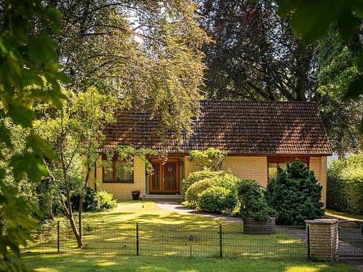 Einfamilienhaus zum Kauf 765.000 € 6 Zimmer 189 m² 1.444 m² Grundstück frei ab sofort Großhansdorf 22927