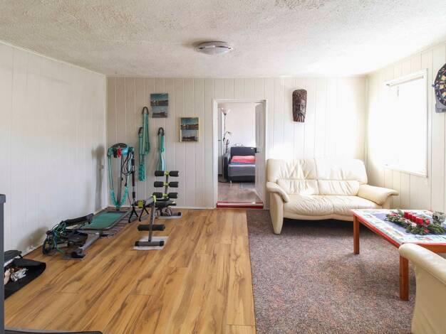 Immobilie zum Kauf als Kapitalanlage geeignet 89.000 € 4 Zimmer 90 m² 158 m² Grundstück Auma Auma-Weidatal 07955