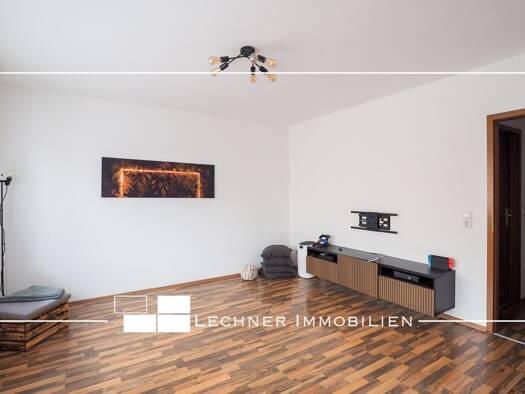 Wohnung zum Kauf 180.000 € 2,5 Zimmer 63,2 m² 2. Geschoss Tamm 71732