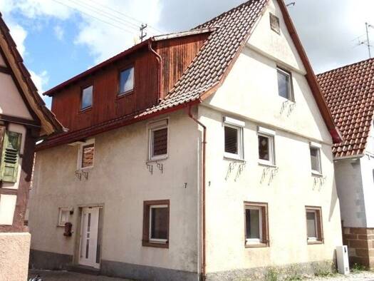Einfamilienhaus zum Kauf 172.000 € 7 Zimmer 104 m² 263 m² Grundstück frei ab sofort Schützingen Illingen 75428