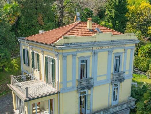 Haus zum Kauf 1.950.000 € 500 m² 3.600 m² Grundstück Baveno 28831
