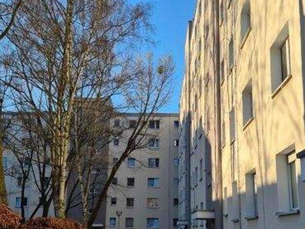 Studio zur Miete 489 € 1 Zimmer 39,4 m² 3. Geschoss frei ab 16.05.2026 Südekumzeile 31 Spandau Berlin 13591