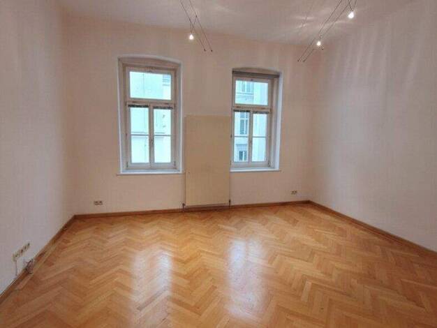 Wohnung zum Kauf 335.000 € 2,5 Zimmer 46,8 m² 4. Geschoss Wien 1070
