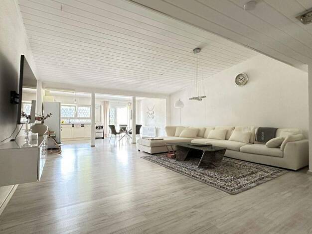 Wohnung zum Kauf 299.000 € 3 Zimmer 123 m² Gemmingen 75050