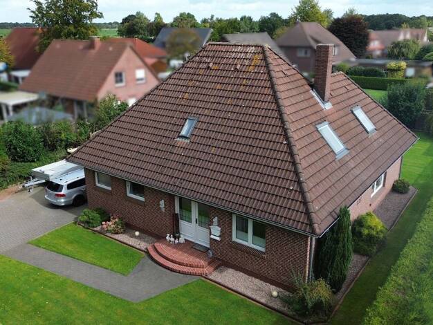 Einfamilienhaus zum Kauf 369.000 € 5 Zimmer 128,7 m² 801 m² Grundstück Wiesmoor Wiesmoor 26639