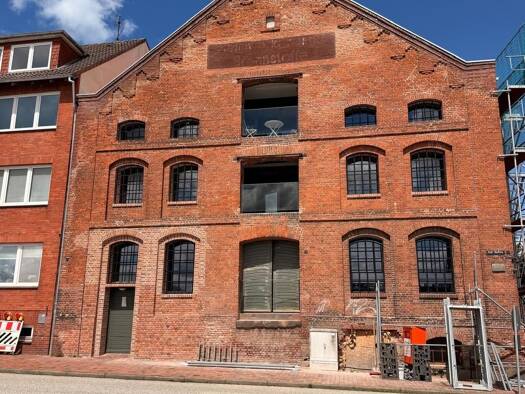 Wohnung zur Miete 2.465 € 4 Zimmer 145 m² Geschoss 3/3 frei ab sofort Glückstadt 25348