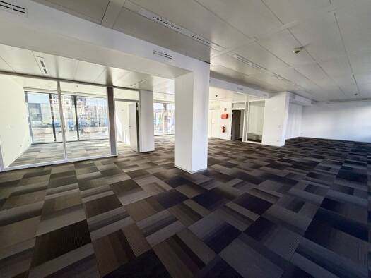 Bürofläche zur Miete 13 € 193 m² Bürofläche Lend Graz 8020