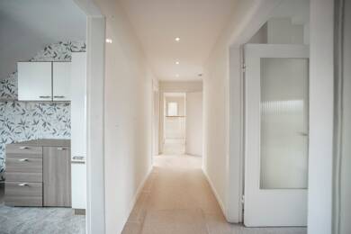 Wohnung zum Kauf 295.000 € 3 Zimmer 74 m² Dachgeschoss, 3. Geschoss Hamburg 22393