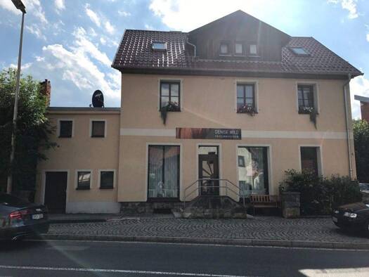 Mehrfamilienhaus zum Kauf provisionsfrei als Kapitalanlage geeignet 227.000 € 9 Zimmer 315 m² 200 m² Grundstück Platz der Einheit 4 Untermaßfeld 98617