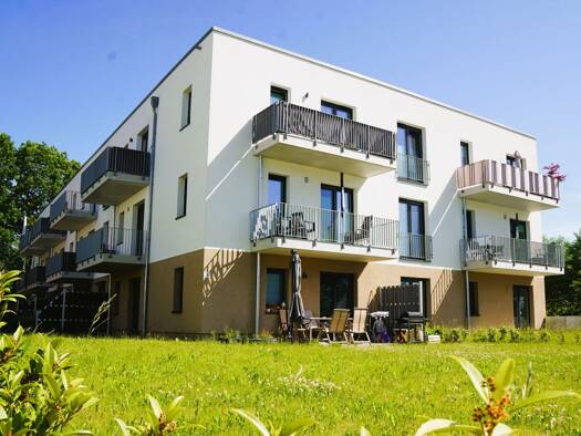 Wohnung zum Kauf - Erstbezug provisionsfrei 339.000 € 3 Zimmer 78,9 m² 2 Geschosse frei ab sofort Ahrensburg 22926