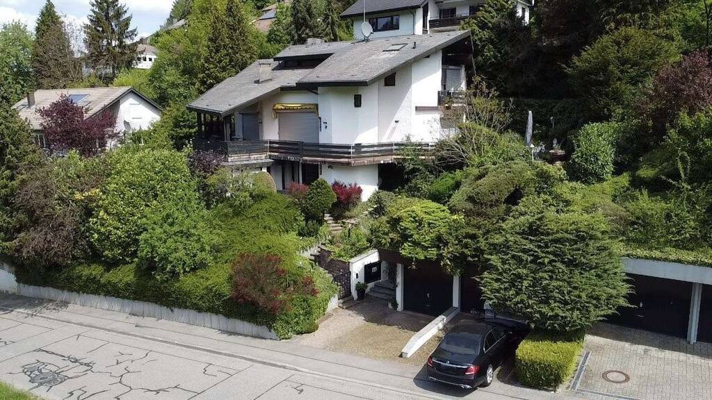 Haus zum Kauf 1.310.000 € 7 Zimmer 340 m² 877 m² Grundstück Wisserswandstraße 34 Waldkirch 79183