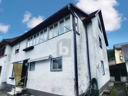 Mehrfamilienhaus zum Kauf 300.000 € 9 Zimmer 185 m² 306 m² Grundstück Schopfheim 79650