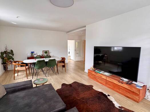 Wohnung zur Miete 1.100 € 2 Zimmer 85 m² 2. Geschoss Fahrradstr. 36 Muggenhof Nürnberg 90429