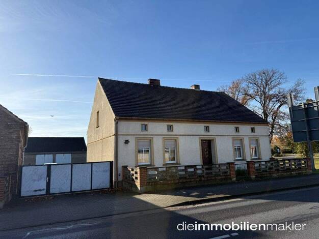 Bauernhaus zum Kauf 280.000 € 4 Zimmer 130 m² 3.400 m² Grundstück frei ab sofort Duben Luckau 15926