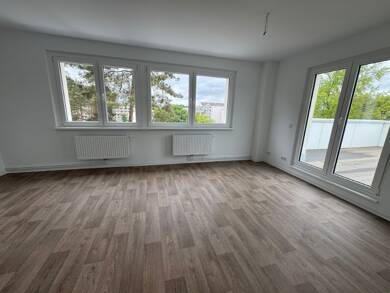 Wohnung zur Miete 1.035 € 3 Zimmer 83,1 m² 5. Geschoss Finsterwalder Str. 11 Brandenburgisches Viertel Eberswalde 16227