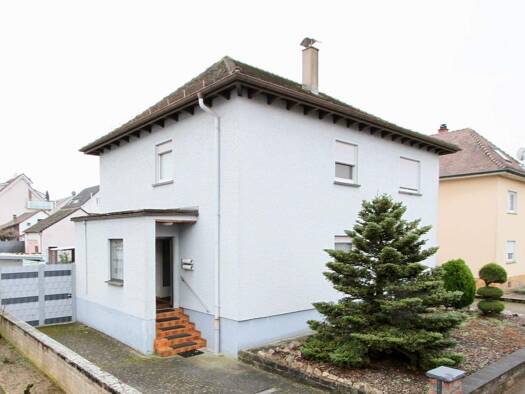 Mehrfamilienhaus zum Kauf als Kapitalanlage geeignet 510.000 € 6 Zimmer 138,4 m² 596 m² Grundstück Mörsch Rheinstetten 76287