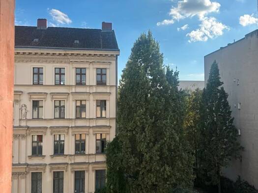Wohnung zur Miete 1.027 € 3 Zimmer 85 m² Geschoss 3/4 frei ab sofort Gesundbrunnen Mitte 13359