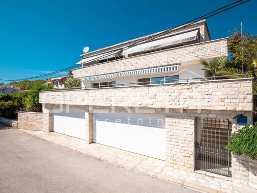 Haus zum Kauf 790.000 € 6 Zimmer 381 m² Blato