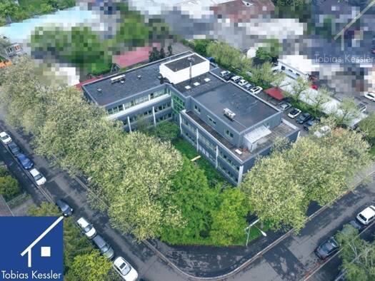 Bürogebäude zum Kauf als Kapitalanlage geeignet 4.200.000 € 2.417 m² Freiburg 79115