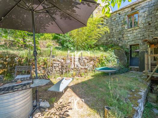 Haus zum Kauf 225.000 € 109 m² 2.842 m² Grundstück Chambonas 07140