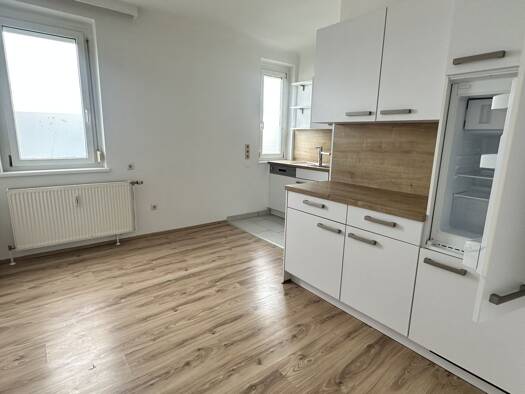 Wohnung zur Miete 718 € 3 Zimmer 98 m² 4. Geschoss Bahnstraße Eisenstadt Eisenstadt 7000