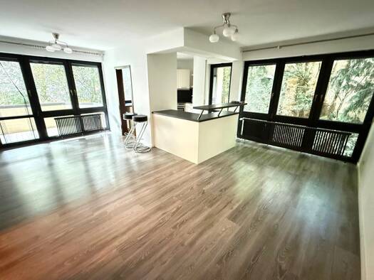 Wohnung zum Kauf 225.000 € 2 Zimmer 61 m² frei ab sofort Königstein Königstein 61462