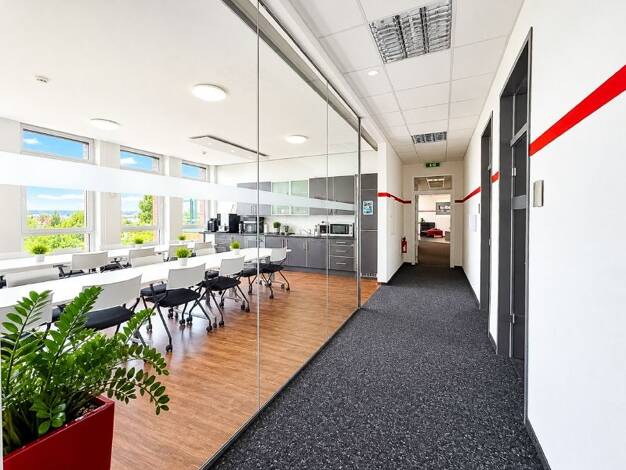 Bürofläche zur Miete provisionsfrei 11,50 € 1.820 m² Bürofläche teilbar ab 800 m² Cotta Dresden 01159