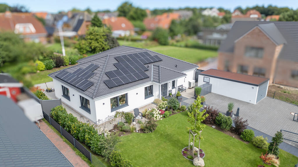 Einfamilienhaus zum Kauf 699.000 € 5 Zimmer 170 m² 838 m² Grundstück Hohenfelde 24257