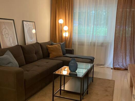 Wohnung zur Miete Wohnen auf Zeit 1.200 € 2,5 Zimmer 63 m² frei ab sofort Pestalozzistraße 7 Willsbach Obersulm 74182