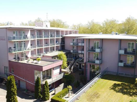 Hotel zum Kauf 3.890.000 € 70 Zimmer 90 Betten 600 m² Gastrofläche 6.000 m² Grundstück Bad Füssing Bad Füssing 94072