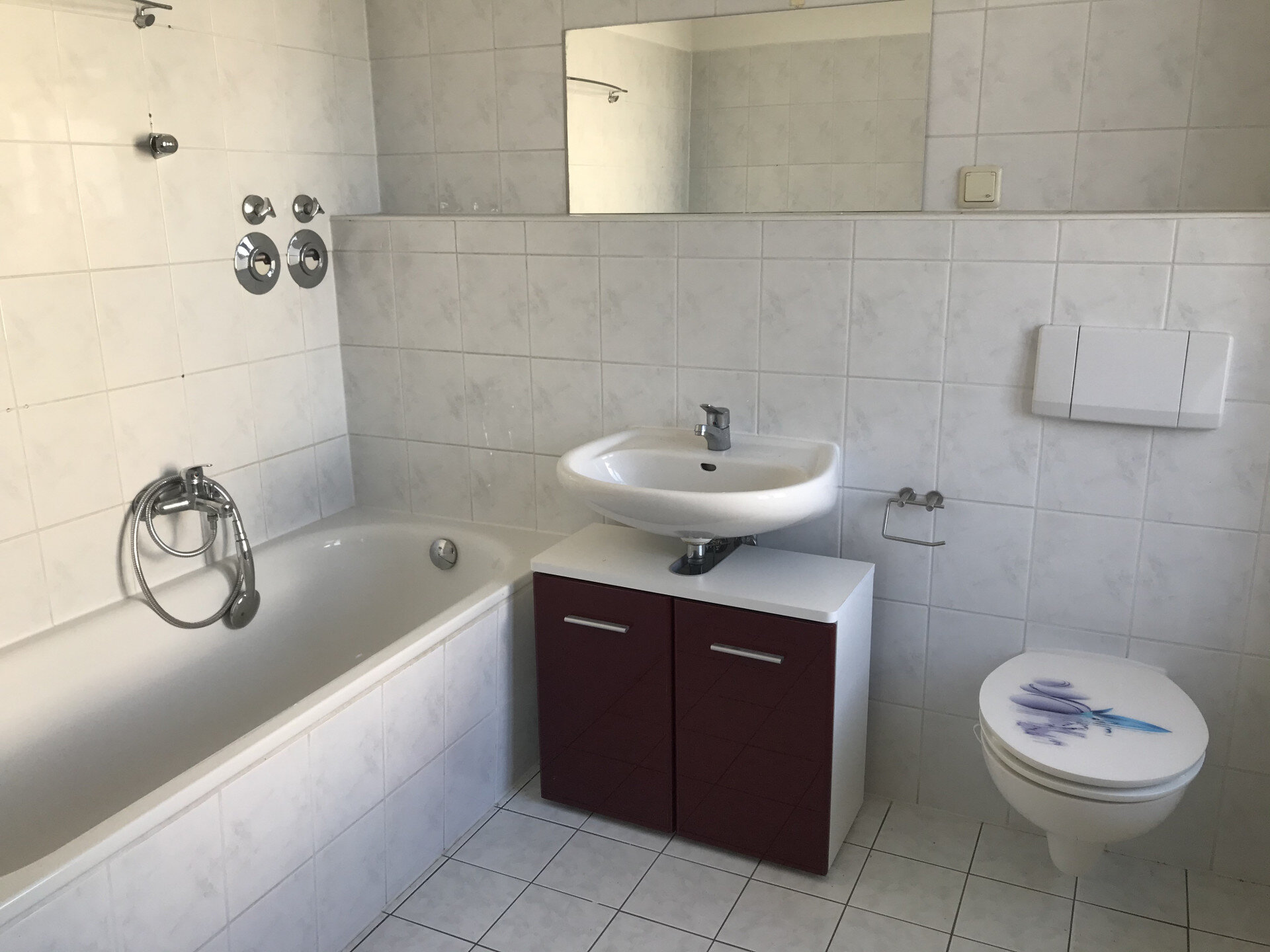 Wohnung zur Miete 380 € 2 Zimmer 69,5 m²<br/>Wohnfläche 2.<br/>Geschoss ab sofort<br/>Verfügbarkeit Rauschwalder Straße 50 Innenstadt Görlitz 02826