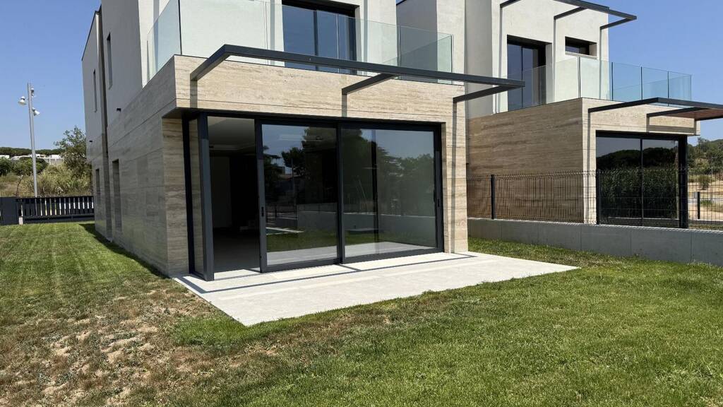 Einfamilienhaus zum Kauf 1.350.000 € 232 m² 483 m² Grundstück S'Agaro 17248