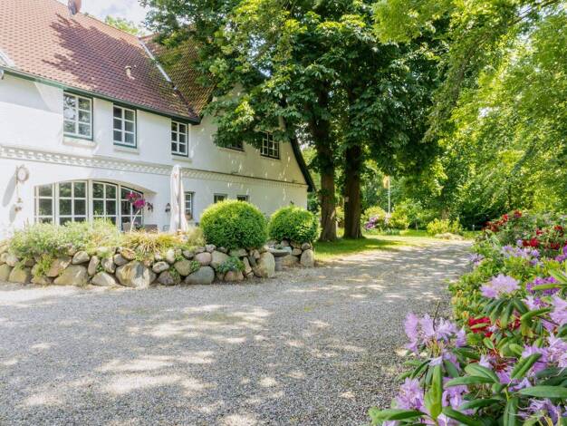 Haus zum Kauf 692.000 € 7 Zimmer 10.758 m² Grundstück Süderdorf 25782