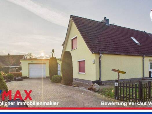 Doppelhaushälfte zum Kauf 310.000 € 3 Zimmer 135 m² 686 m² Grundstück Faldera Neumünster 24537