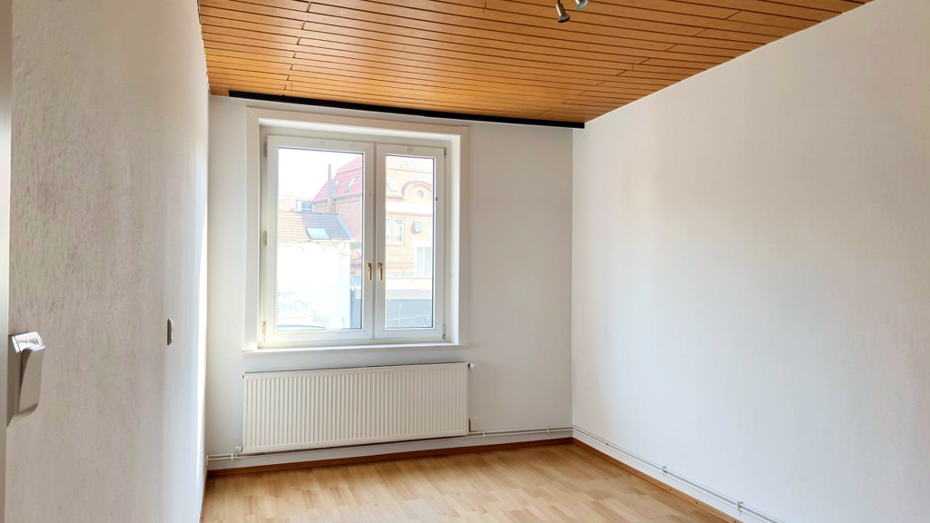 Wohnung zur Miete 825 € 3 Zimmer 75 m² EG Weidestraße 23 Limmer Hannover 30453