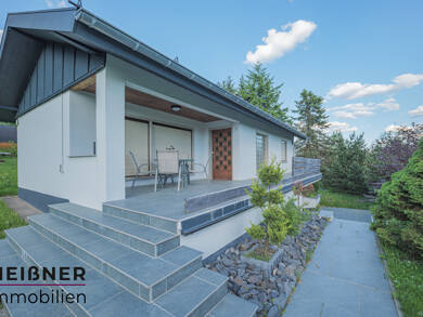 Bungalow zum Kauf als Kapitalanlage geeignet 215.000 € 3 Zimmer 59 m² 1.203 m² Grundstück Suhl Suhl 98528