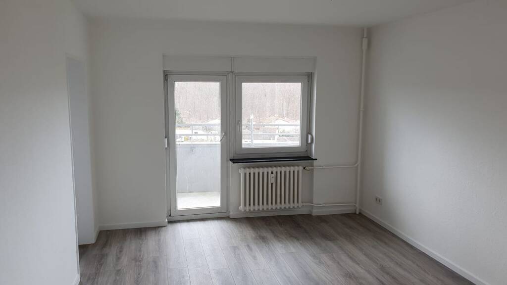 Wohnung zur Miete 720 € 2 Zimmer 59,5 m² Geschoss 5/8 frei ab sofort Schlesier Straße 10 Limburgerhof 67117