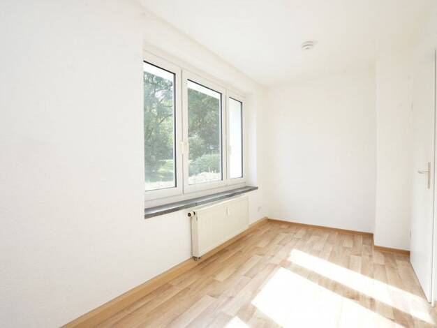 Wohnung zur Miete 394 € 3 Zimmer 59,3 m² EG Bernsdorfer Plan 13 Bernsdorf Chemnitz 09126