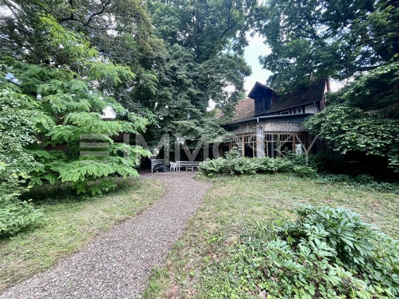 Mehrfamilienhaus zum Kauf als Kapitalanlage geeignet 999.000 € 46 Zimmer 500 m²<br/>Wohnfläche 5.000 m²<br/>Grundstück Gronau Gronau (Leine) 31028