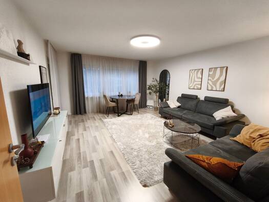 Wohnung zum Kauf provisionsfrei 219.000 € 2 Zimmer 70 m² Geschoss 1/3 Öhringen 74613