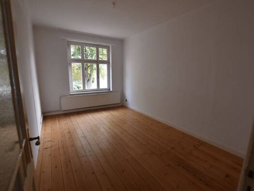 Wohnung zur Miete 525 € 4 Zimmer 103 m² 1. Geschoss frei ab sofort Kießerdamm 9 Grabow Grabow 19300