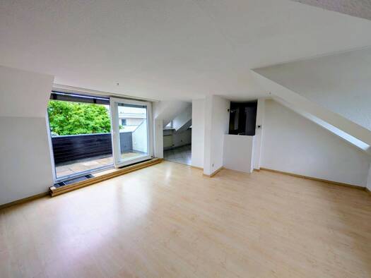 Wohnung zur Miete 920 € 3 Zimmer 88 m² Geschoss -1/3 frei ab sofort Buttendorfer Straße 43 Kleinreuth b Schweinau Westliche Außenstadt 90431