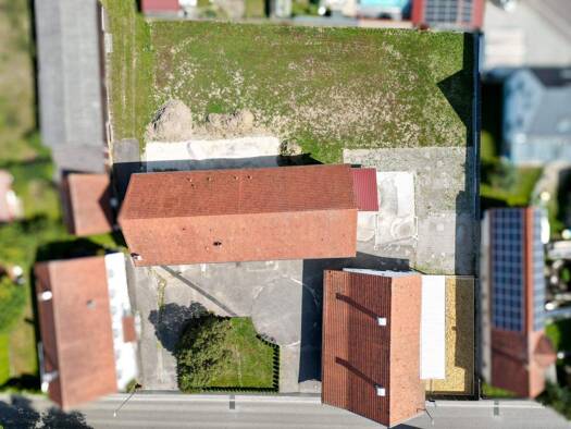 Mehrfamilienhaus zum Kauf 1.350.000 € 15 Zimmer 400 m² 1.900 m² Grundstück frei ab sofort Motzenhofen Hollenbach 86568