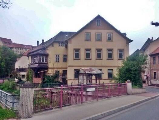 Mehrfamilienhaus zum Kauf provisionsfrei 250.000 € 10 Zimmer 250 m² 230 m² Grundstück Stadtroda 07646