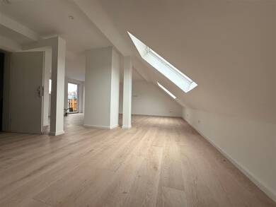 Wohnung zur Miete 1.090 € 2 Zimmer 76 m² Dachgeschoss, 4. Geschoss Veilhof Nürnberg 90489