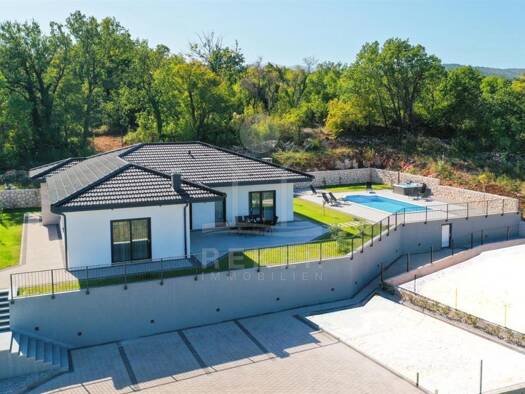 Villa zum Kauf 5 Zimmer 150 m² 1.200 m² Grundstück Makarska 21300