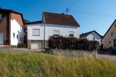 Mehrfamilienhaus zum Kauf 180.000 € 6 Zimmer 150 m² 292 m² Grundstück Wustweiler Illingen / Wustweiler 66557