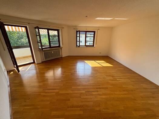 Wohnung zur Miete 780 € 2,5 Zimmer 78 m² Geschoss 2/3 frei ab 07.10.2026 Mezgerwaidring 88 Radolfzell Radolfzell am Bodensee 78315